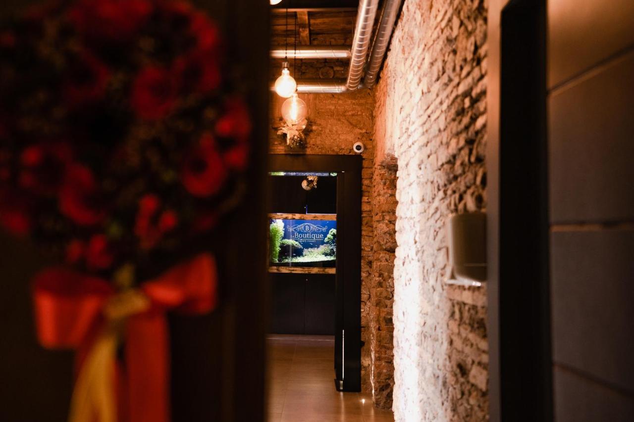 Le Boutique Luxury Rooms Diffused In Historic Center Fiumicino Eksteriør bilde