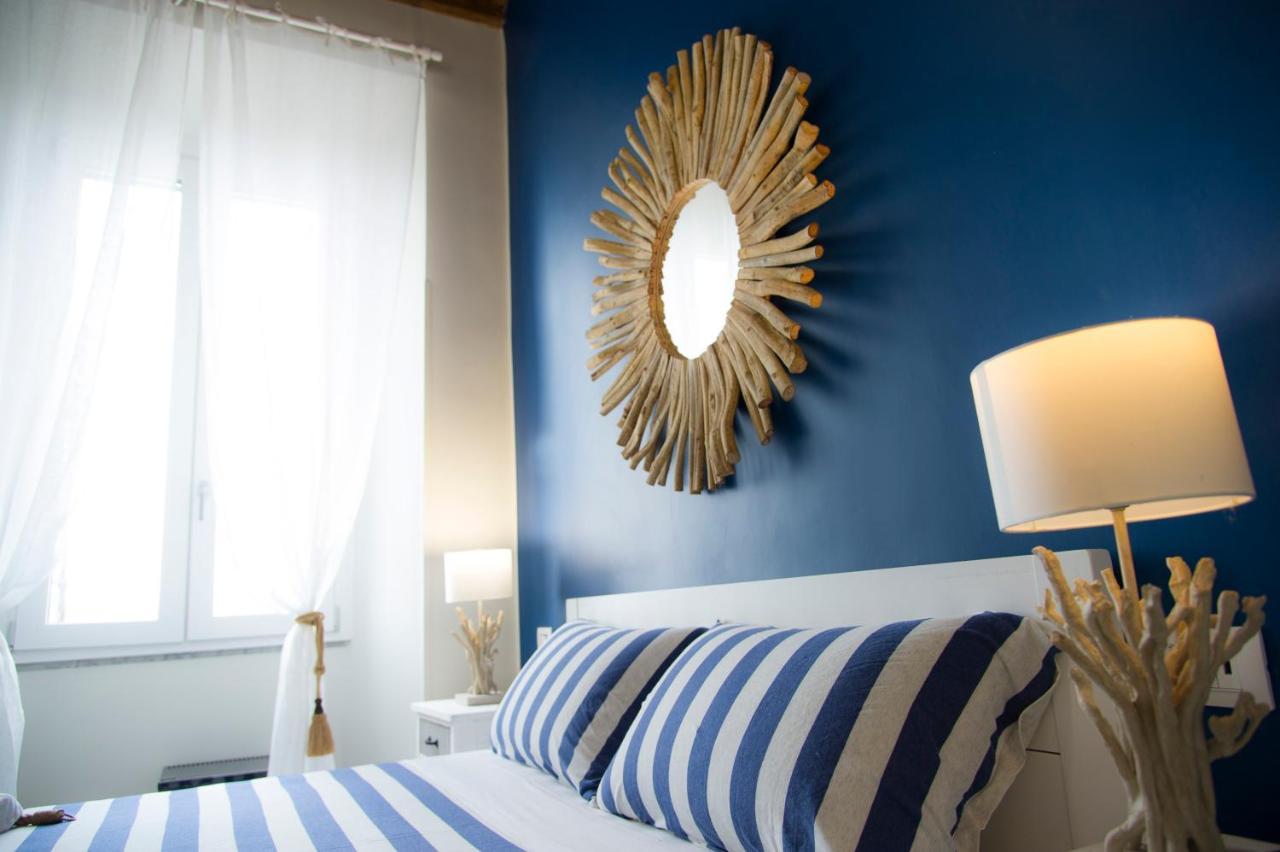 Le Boutique Luxury Rooms Diffused In Historic Center Fiumicino Eksteriør bilde